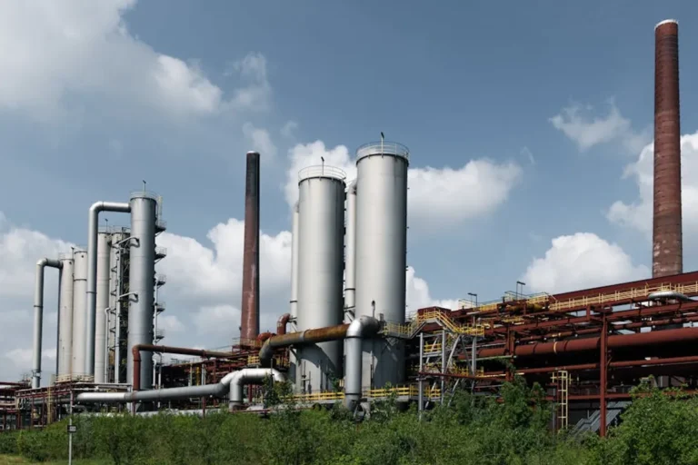 What Does Ammonia Smell Like and Why It Matters